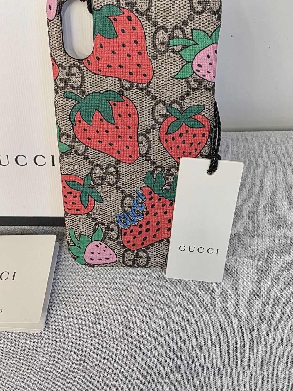 Gucci Limited Edition Strawberry Supreme iPhone X/XS Phone Case